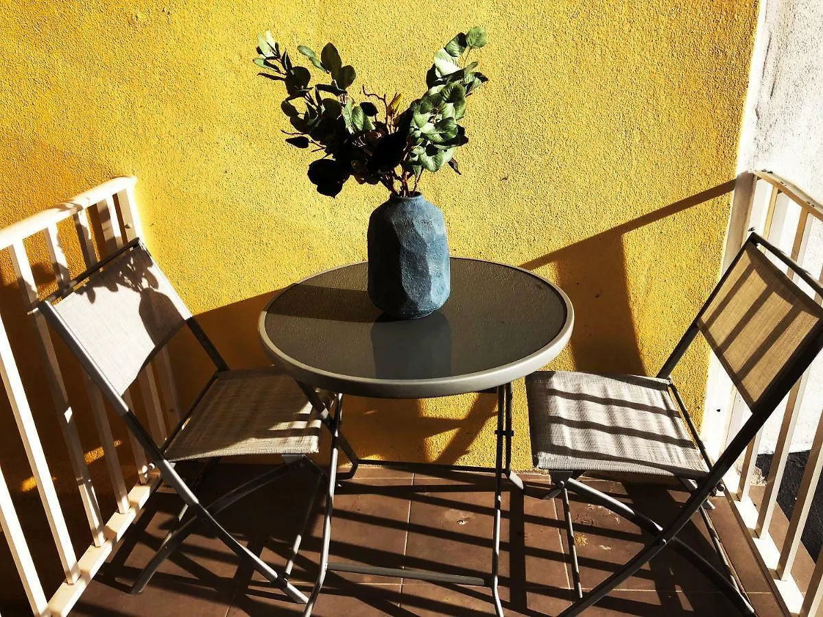 20 1 - Lisbon Central Apartment With Terrace Portugal